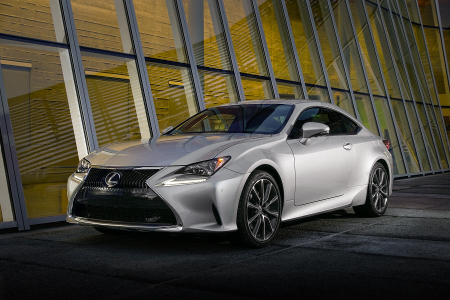  Lexus RC200t 2016 года  (NA) (фото 7 из 16)
